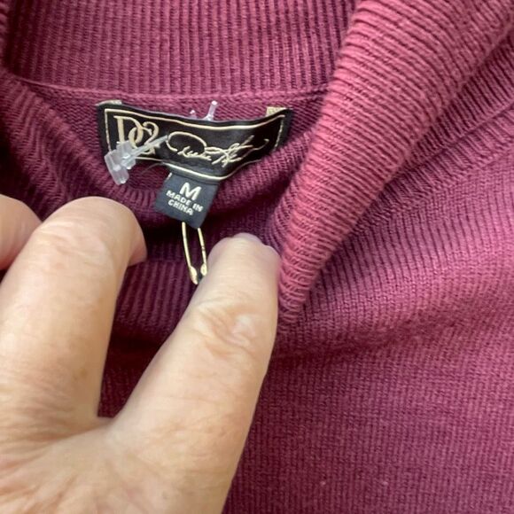 NWT DG2 Size Med oversized sweater tunic in dark berry - Picture 5 of 7